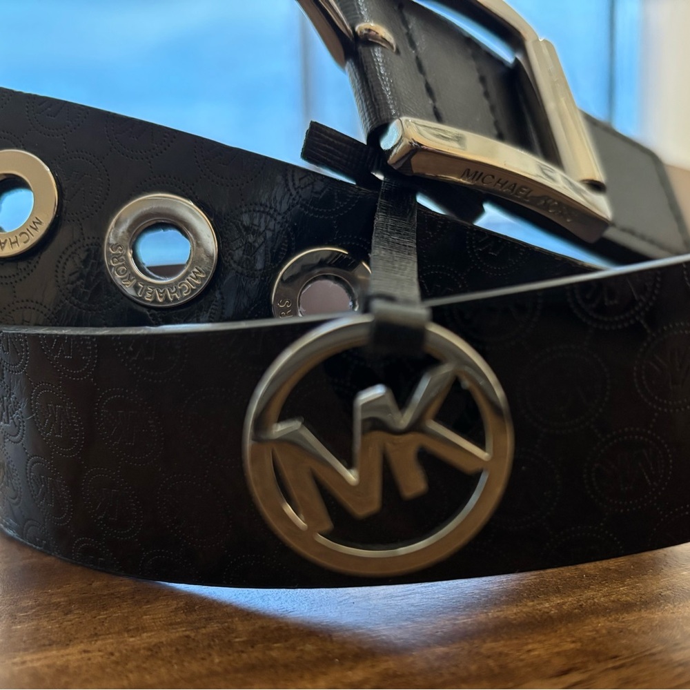 Black Michael Kors Belt Size Large - Like New